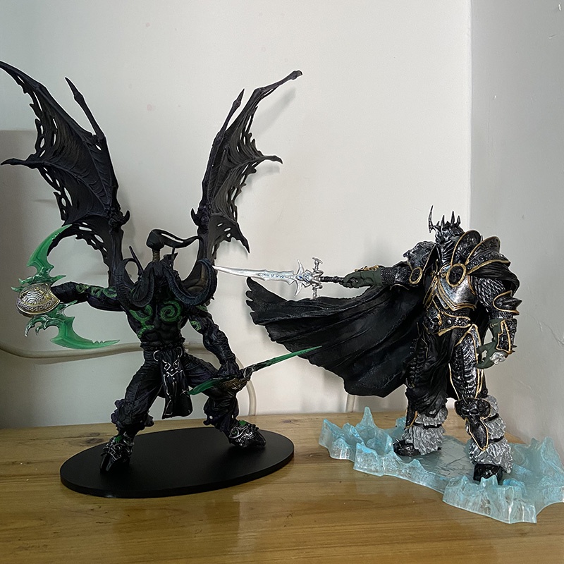 Genuine WOW Game Fall Of The Lich King Arthas Menethil Action Figure