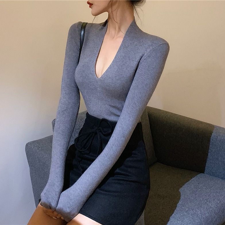 Women Sexy Low Cut Deep V Neck Long Sleeved Slim Fit Solid Color