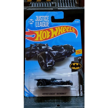 Hot Wheels Batman Justice League Batmobile 1 5 1 64 Scale Model
