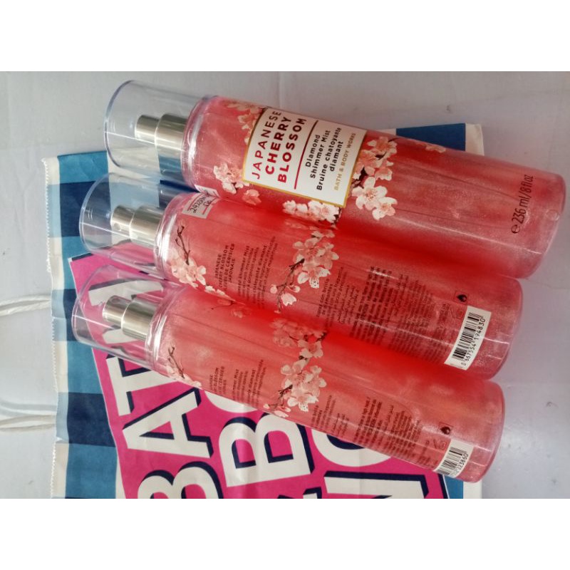 BBW JAPANESE CHERRY BLOSSOM DIAMOND SHIMMER Body Mist 236mL Shopee