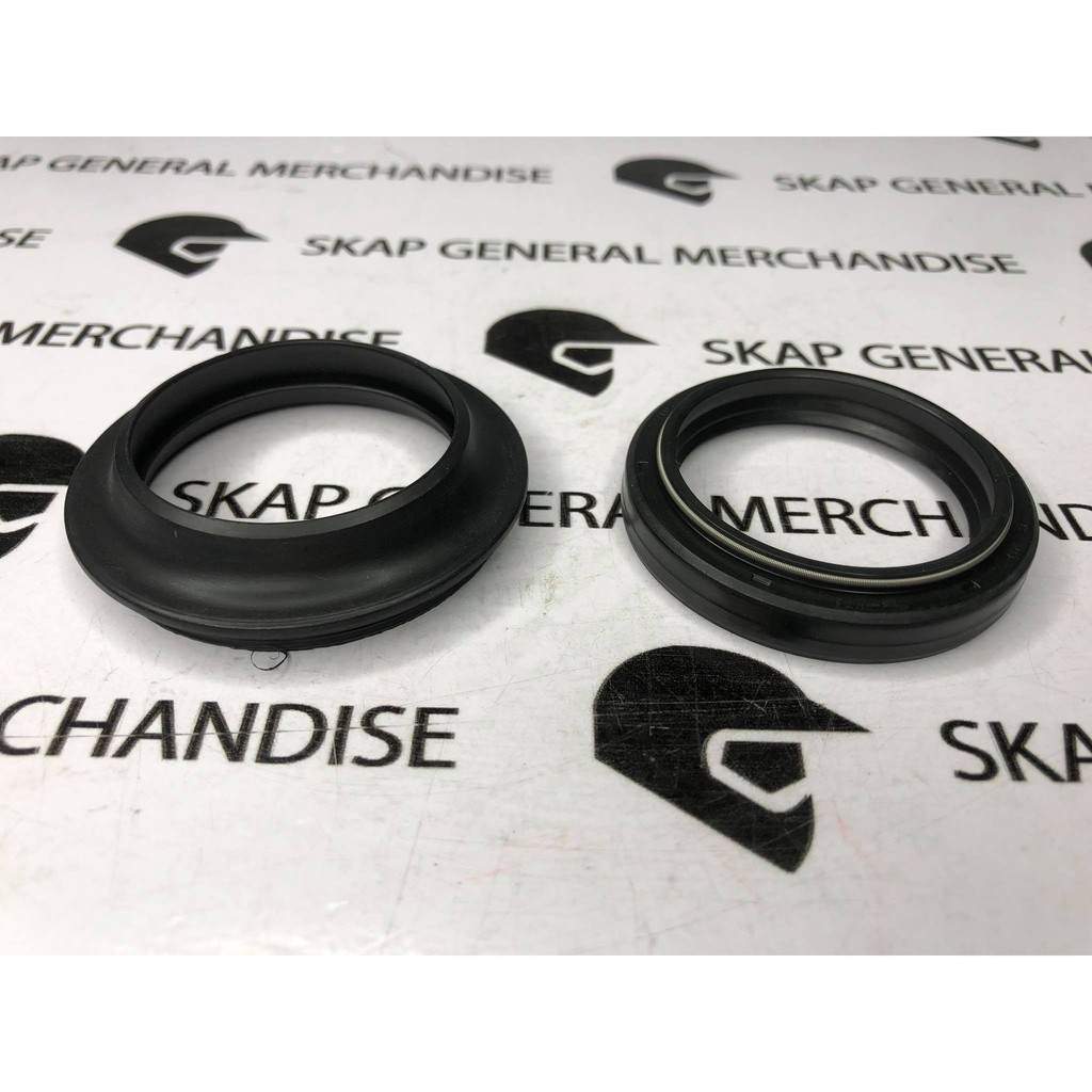 Sgp Front Fork Oil Seal Dust Seal Gixxer Gixxer F I