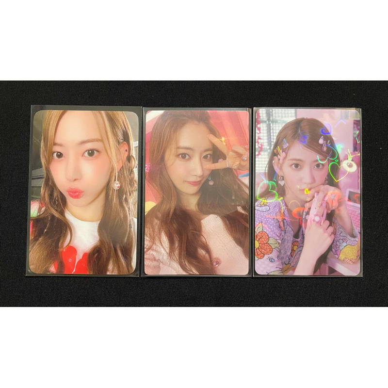 Photocard PC SAKURA LE SSERAFIM ALBUM ANTIFRAGILE FEARLESS JAPAN