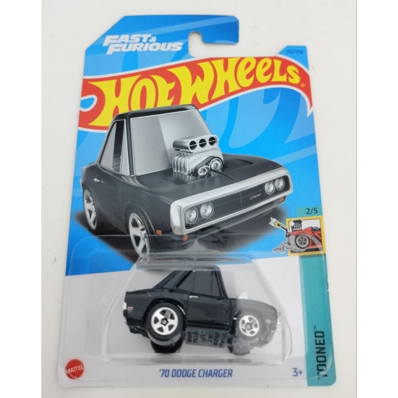 Hot Wheels Mighty K Tooned Volkswagen Golf Toon D 83 Chevy Silverado