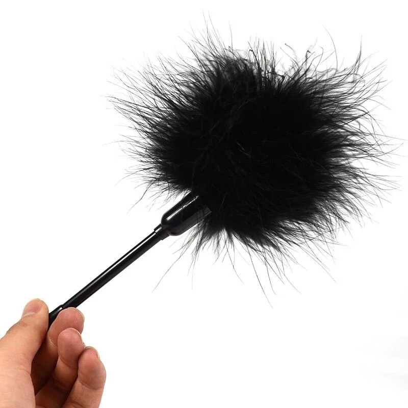 10cm Short Flirting Feather Black Spanking Tickler Sex Toy Feather