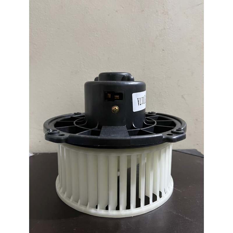 Isuzu Fuego Hilander Hi Lander Front AC Blower Motor Assembly Auto