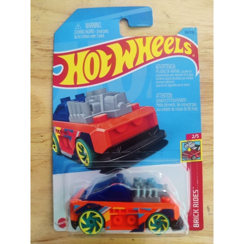 Hot Wheels Brick Rides Custom Small Block Brickin Delivery Bricking