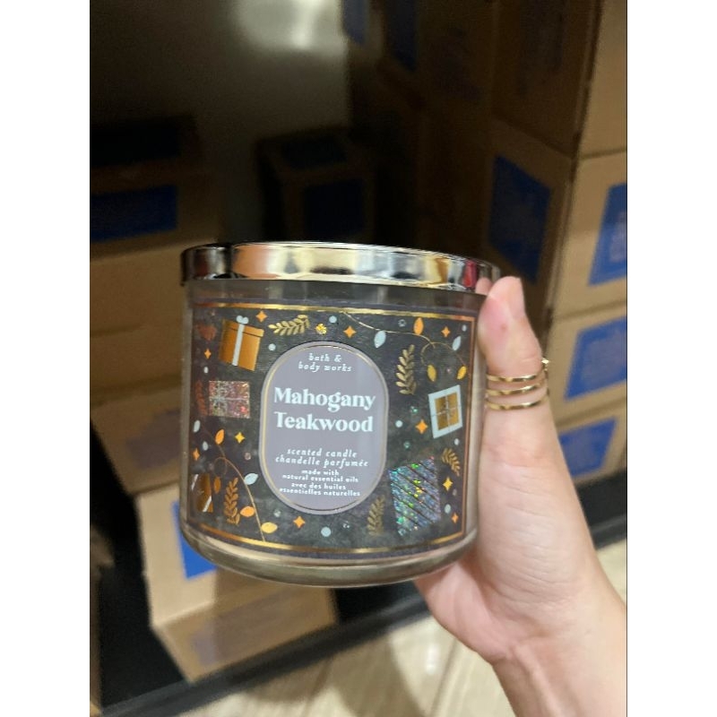 Bbw Mahogany Teakwood Wick Candle Shopee Philippines