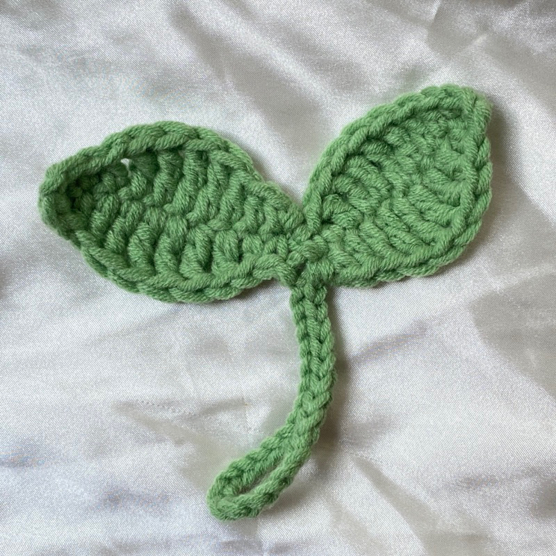 Blingcave Multi Purpose Crochet Leaf Sprout Cable Organizer