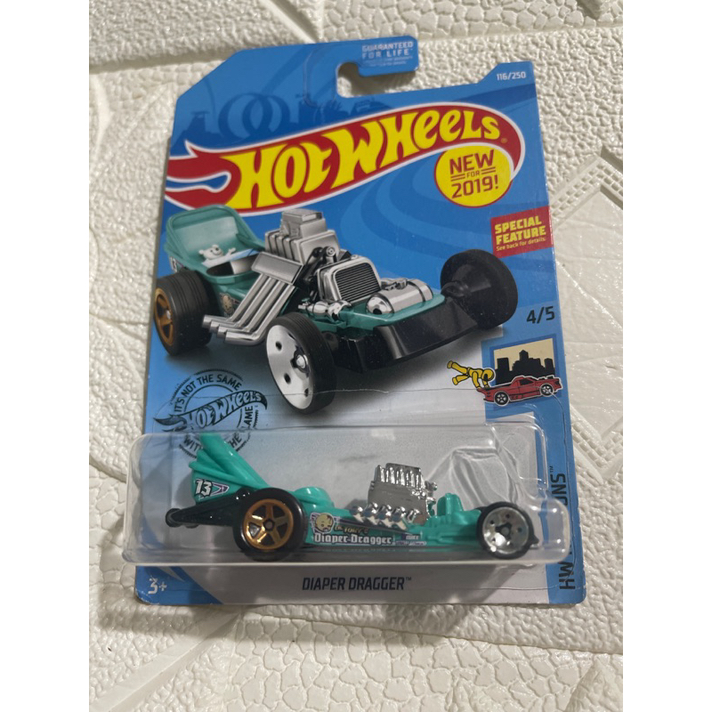 HOT WHEELS RIDE ONS AISLE DRIVER PIXEL SHAKER DIAPER DRAGGER