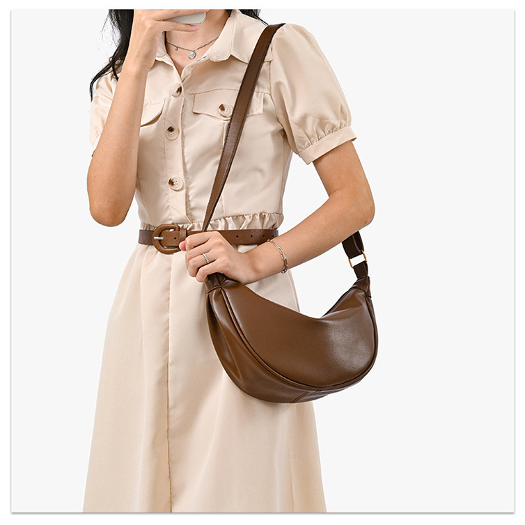 Yvon Leather Dumpling Shoulder Sling Bag For Woman Unisex Korean