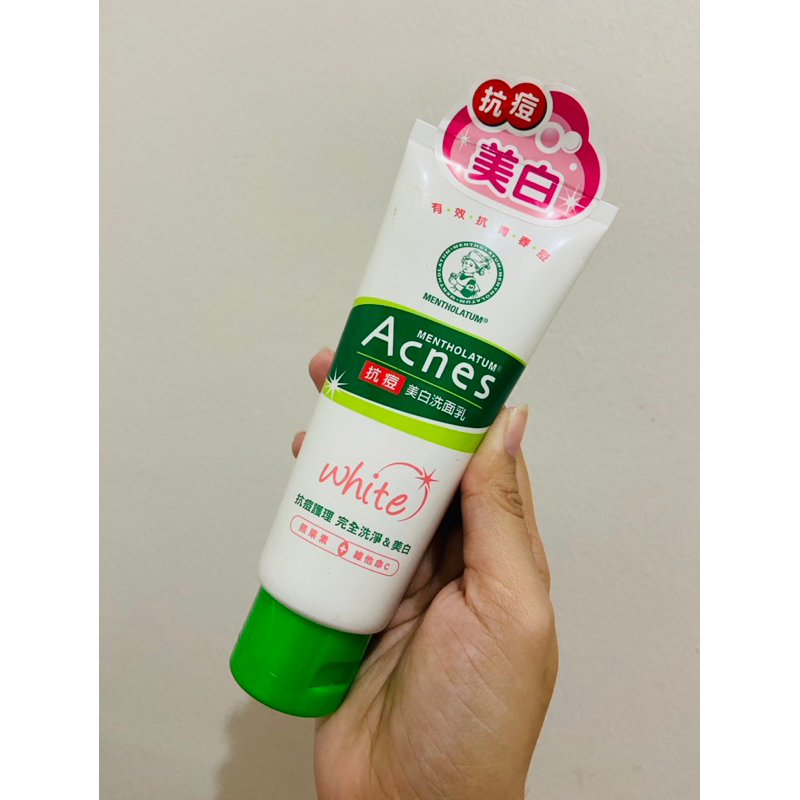 Mentholatum Acnes Clear And Whitening W Vitamin C E Wash Cleanser 100g