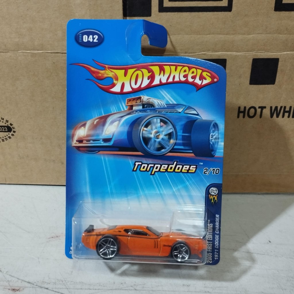 Hot Wheels 2005 First Editions 1971 Dodge Charger Orange Torpedoes