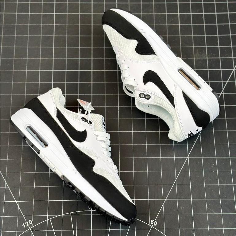 Nike Air Max Black White Low Cut Running Shoes Casual Sneakers For