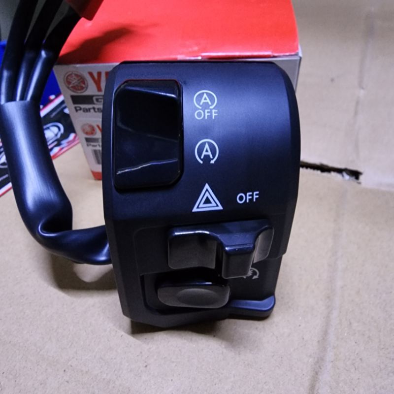 Genuine Yamaha Aerox V2 NMAX V2 RIGHT HANDLE START SWITCH Shopee