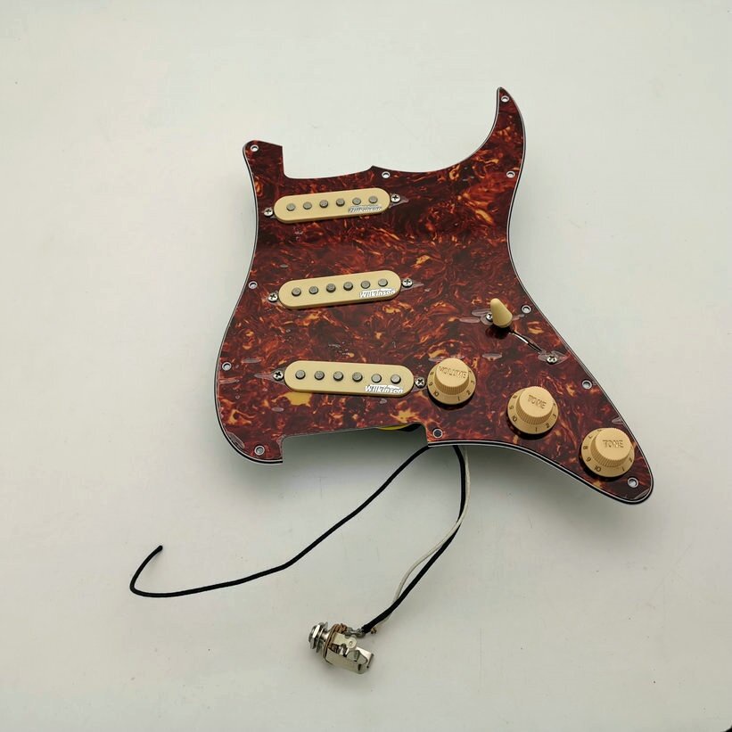 BY Stock Loaded Pickguard Wilkinson Alnico 5 Pickups WVS Single Coil