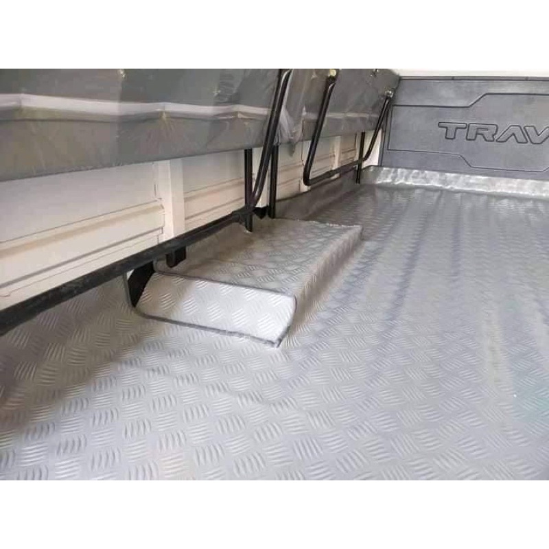 Nissan Urvan 2 7 Full Floor Matting Fit For All Old Look Urvan Shopee