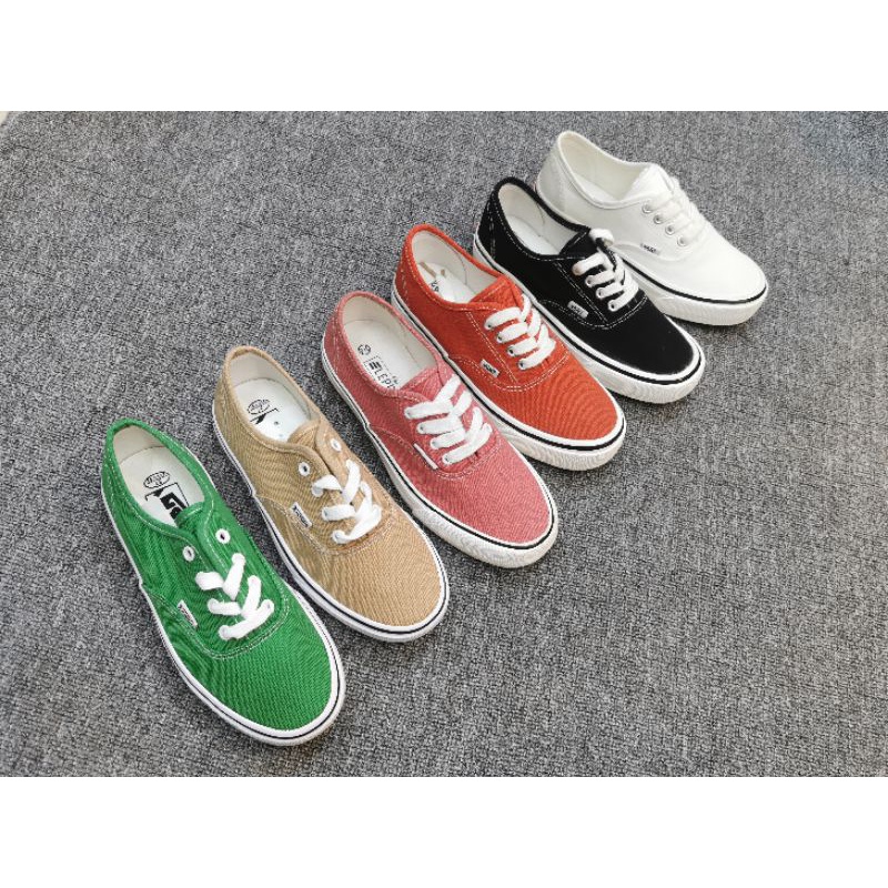 New Korean Sneaker Shoes Plain Canvas Lowcut Shoes For Women DWS21