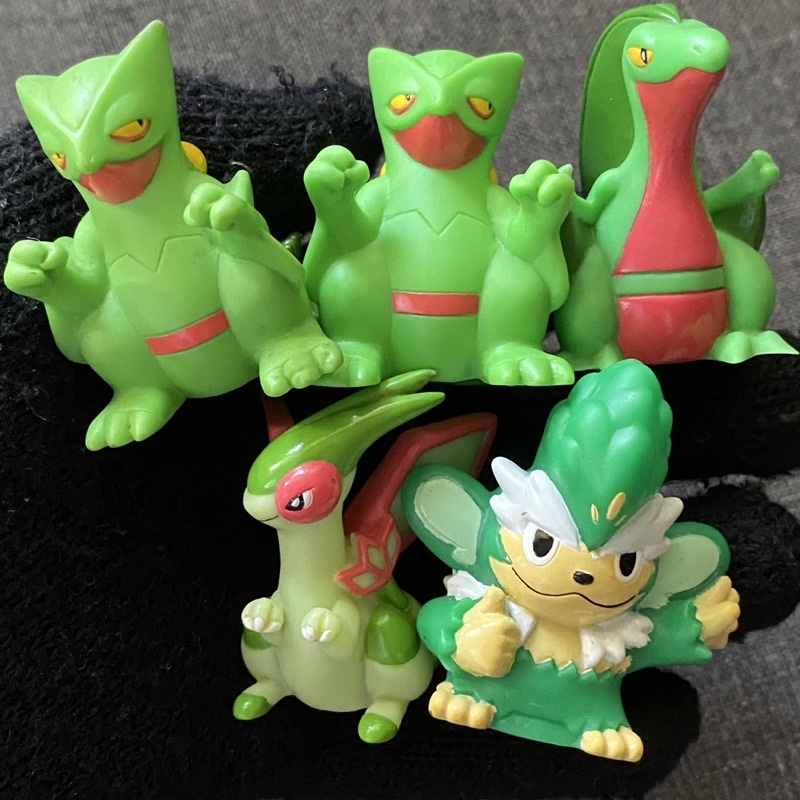 Pokemon Finger Puppet Sceptile Grovyle Simisage Flygon Figure Bandai