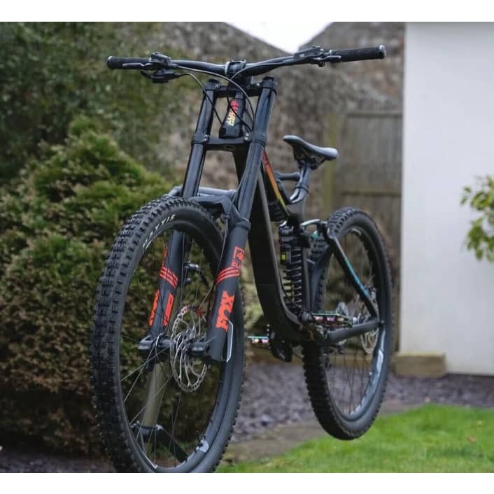 DOWNHILL MOUNTAIN BIKE GIANT GLORY ADVANCED Shopee Philippines