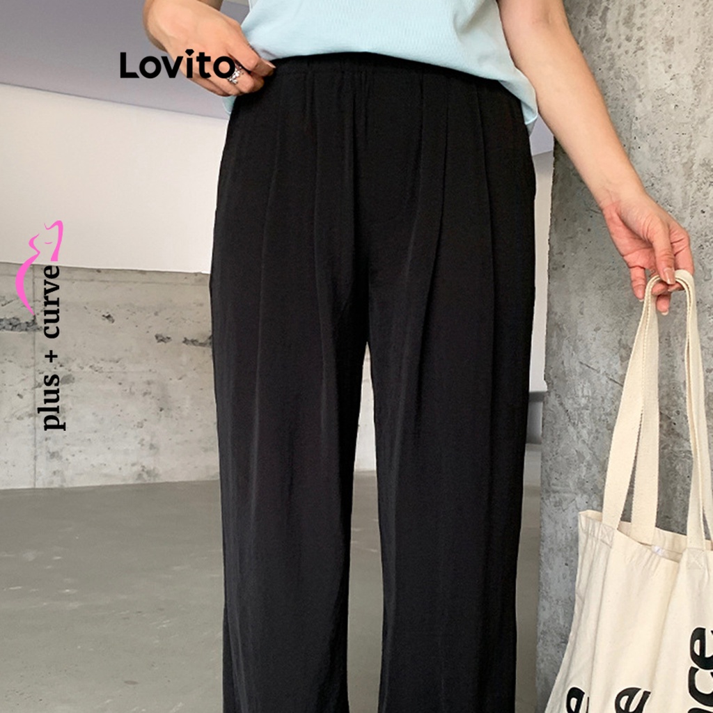 Lovito Women Plus Size Curve Casual Plain Pleated Pocket Pants LNE29026