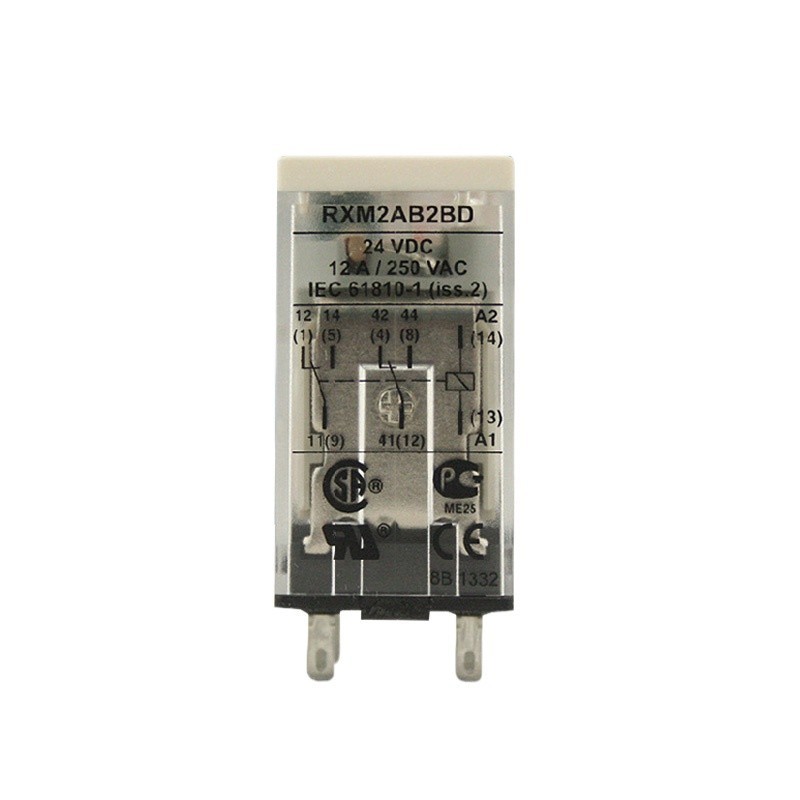 Schneider Plug In Intermediate Relay Small RXM2AB2BD DC24V 8 Feet Two