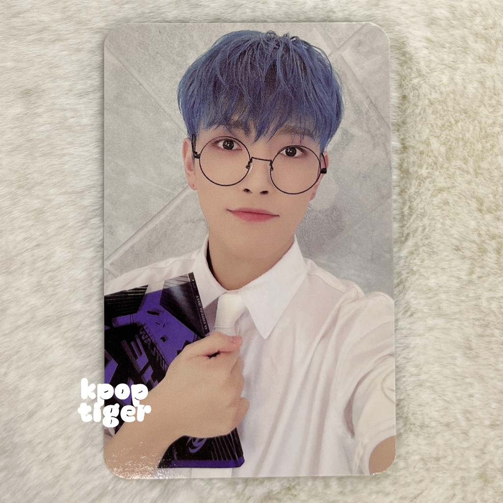 Hong Joong Official Photocard Ateez The World Ep 2 Outlaw Platform Ver