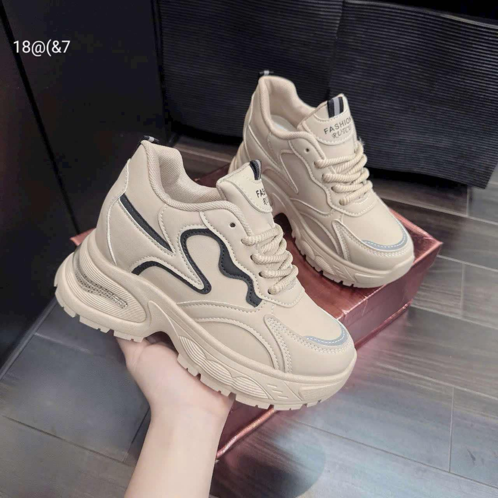 Women S Sneakers With Padded Sole 7f Nude Color With Black Trim Qc
