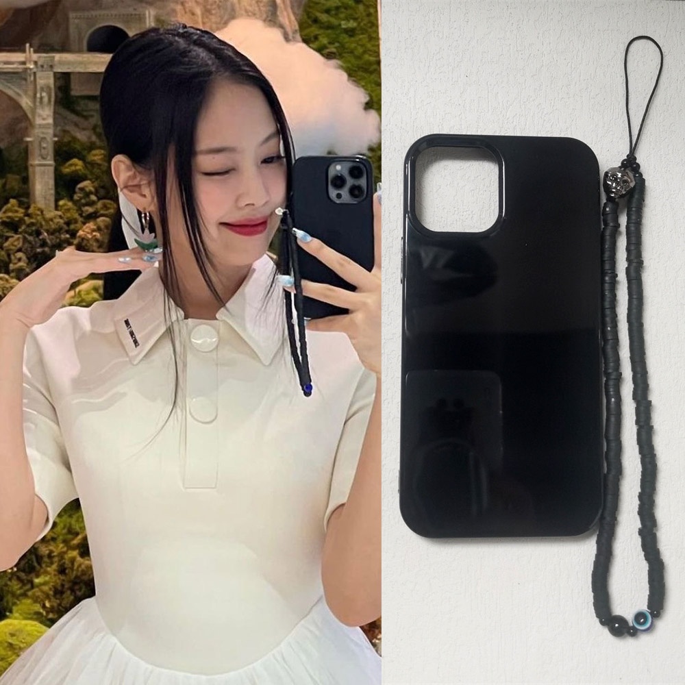 Jennie Same Style Black Case With Skeleton Bone Chain For Iphone