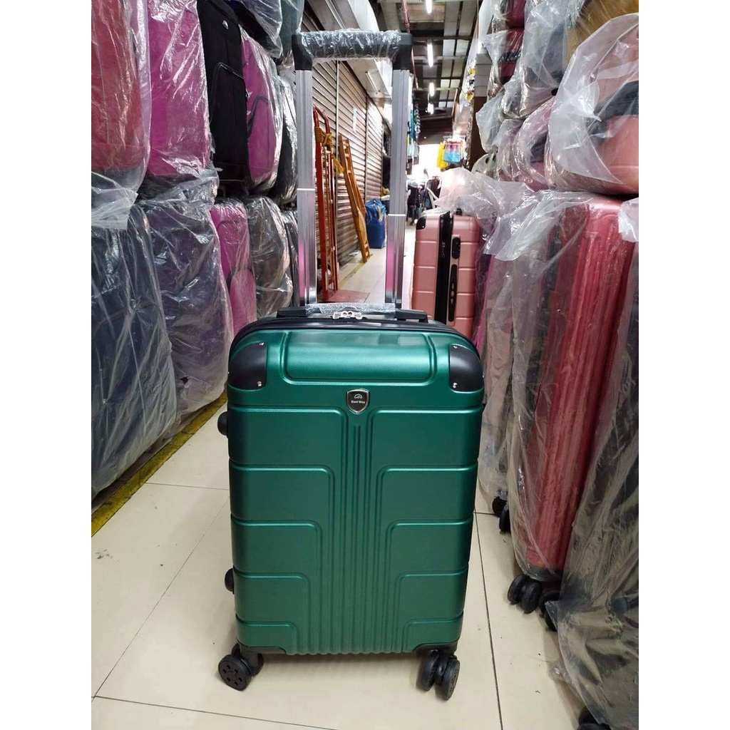 Hard case medium suitcase on sale