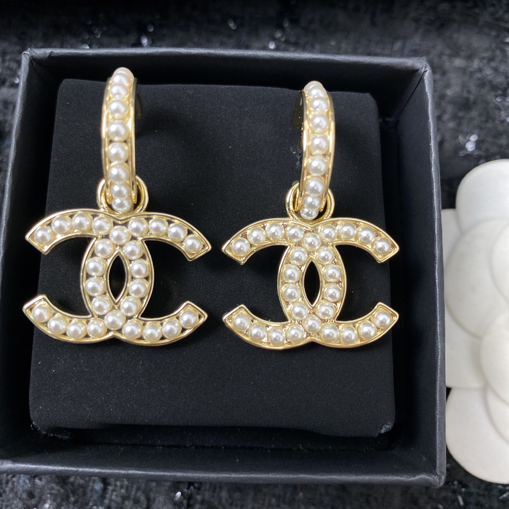 Real chanel deals cc earrings