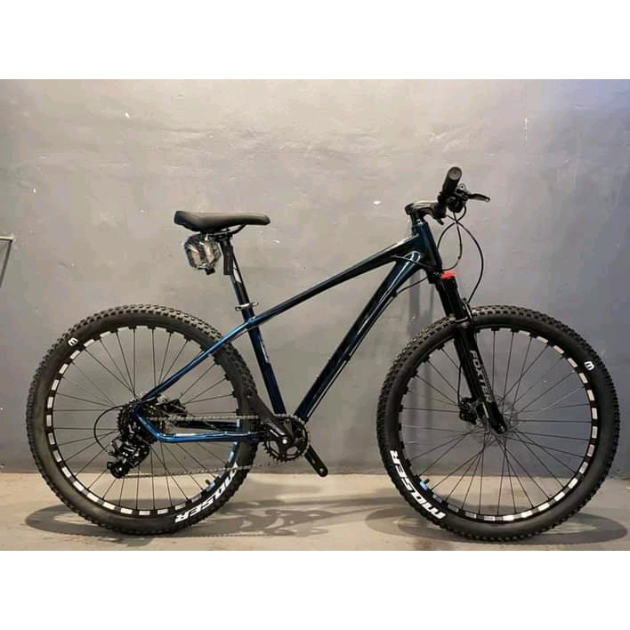 Foxter trivor 27.5 hot sale specs