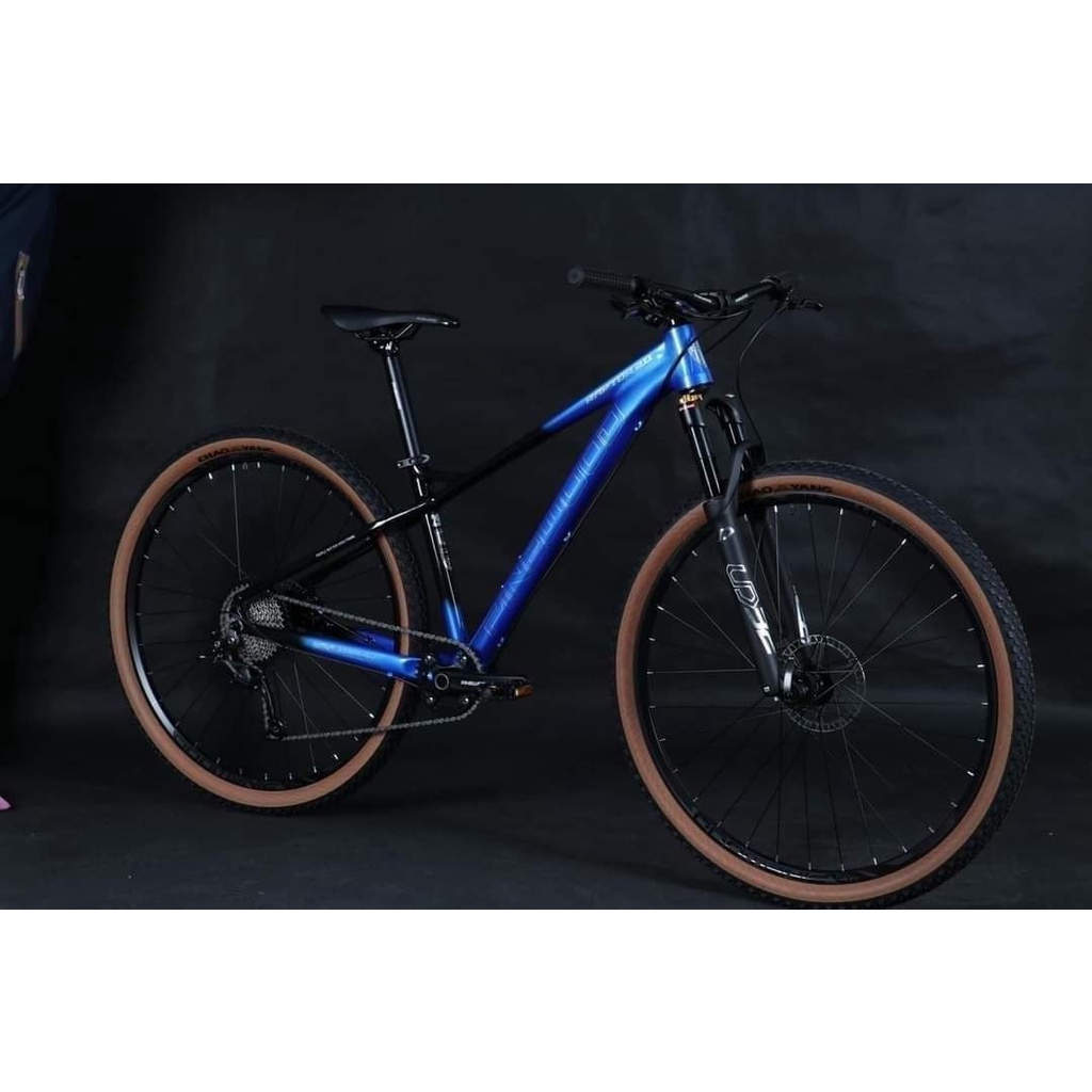 Pinewood on sale raptor 29er