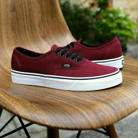 Maroon van clearance shoes