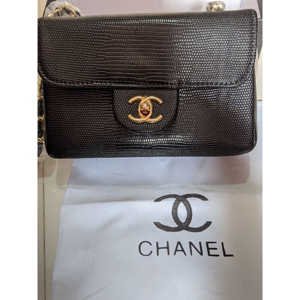 Chanel deals lizard bag