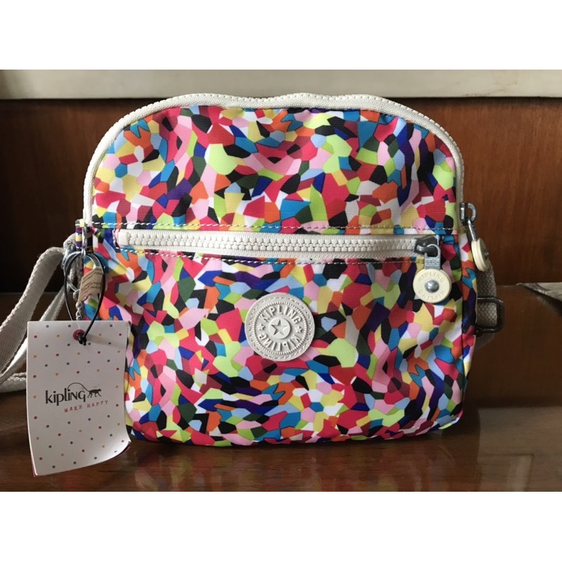 Used hot sale kipling bags