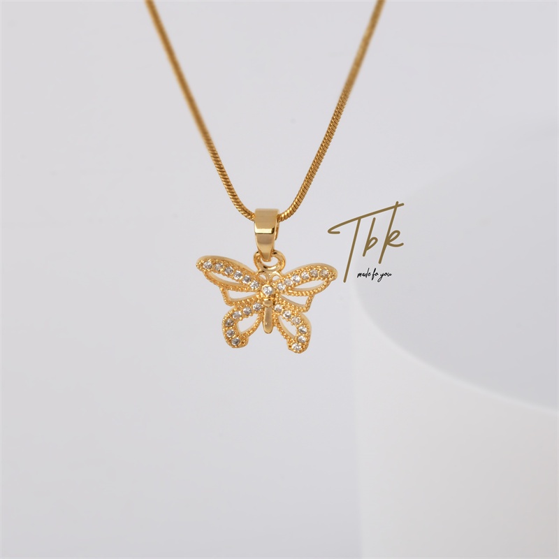 Brilliance Fine Women's Silver Plated Cubic Zirconia Butterfly Pendant 18 Chain