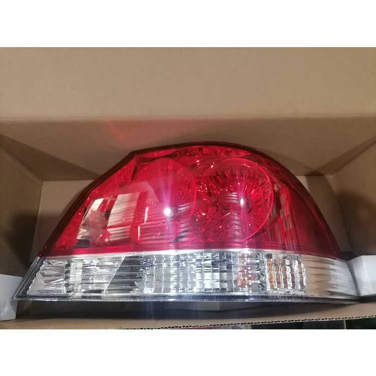 ANZO Tail Light Assembly | Mitsubishi Lancer (02-03) (221086)