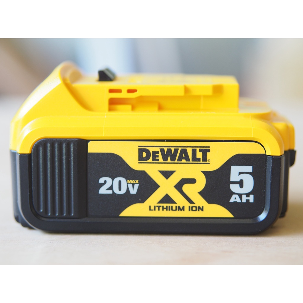 DeWalt DCB205 DCB184 18V 20V XR® 5.0Ah Battery (February 2022 Date Code