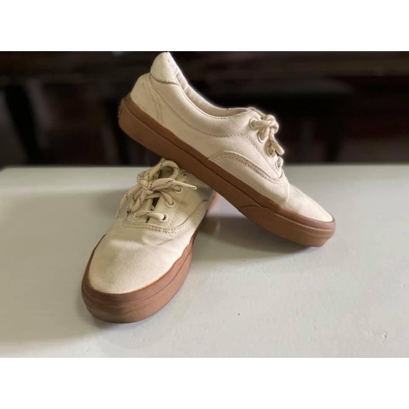 Womens nude clearance vans