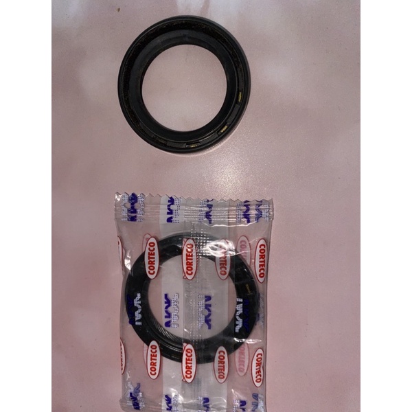 Camshaft and Crankshaft Oil seal Toyota corolla Big Body 1.6 Shopee