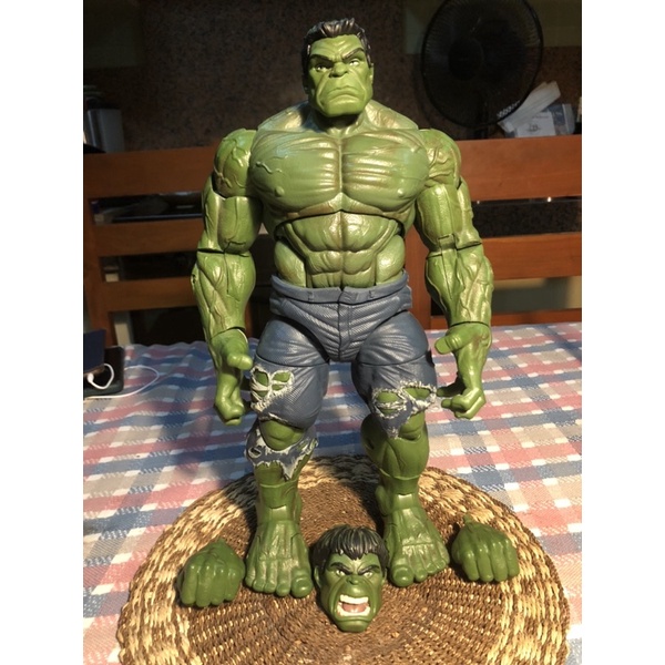 marvel legends series hulk 14.5 inches icons bib