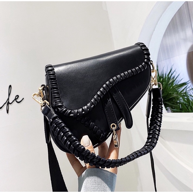 Della BAG (Women's BAG) | Shopee Philippines