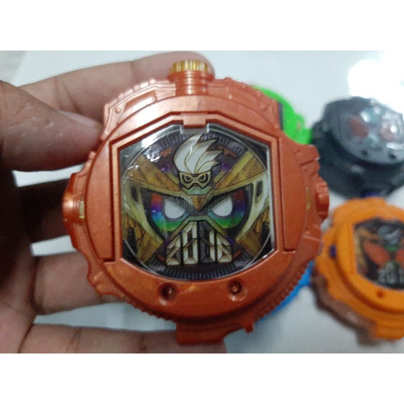 Kamen Rider Zi-O DX Ride Watch Bandai (battery included) | Shopee ...