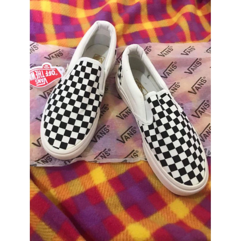 Checker best sale vans white