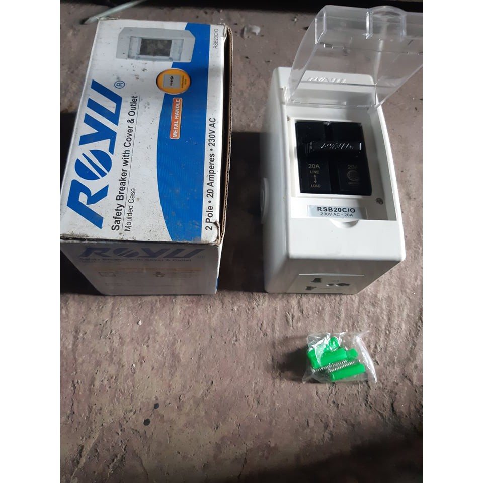 Royu Breaker/Safety Breaker with Aircon Outlet 15A 20A 30A Enclosure