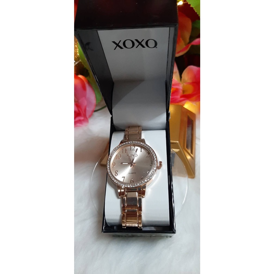 XOXO Women s Analog Display Analog Quartz Gold Watch Shopee