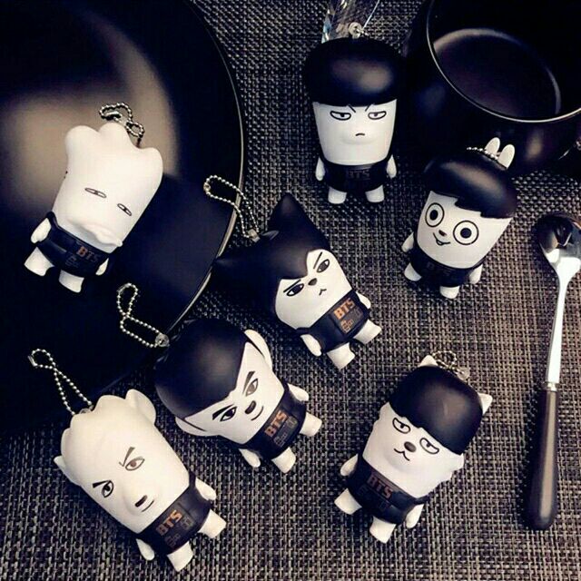 Bts hiphop monster on sale keychain