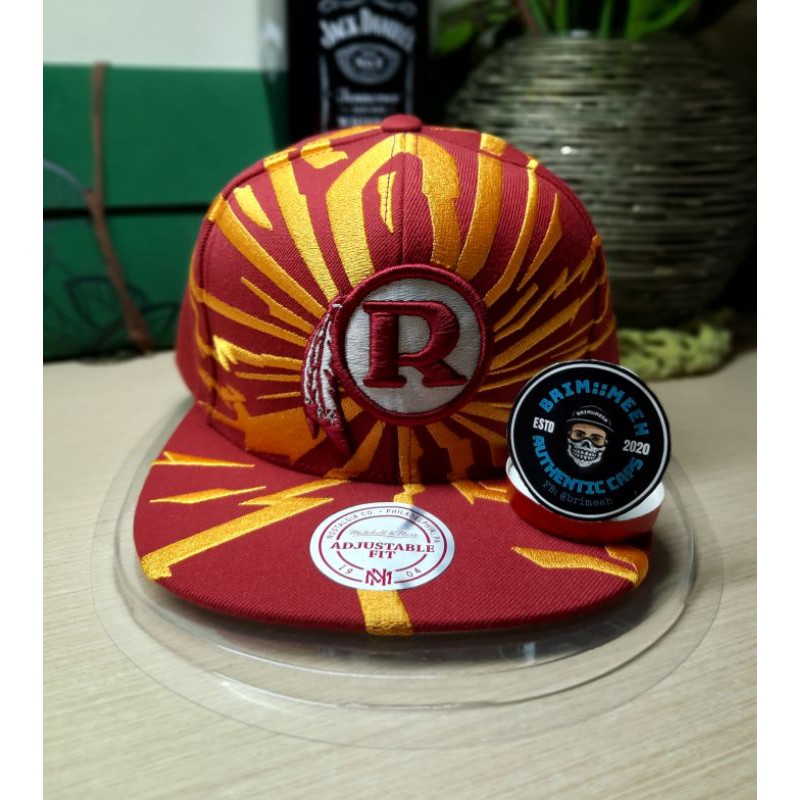 Mitchell and ness redskins hot sale hat