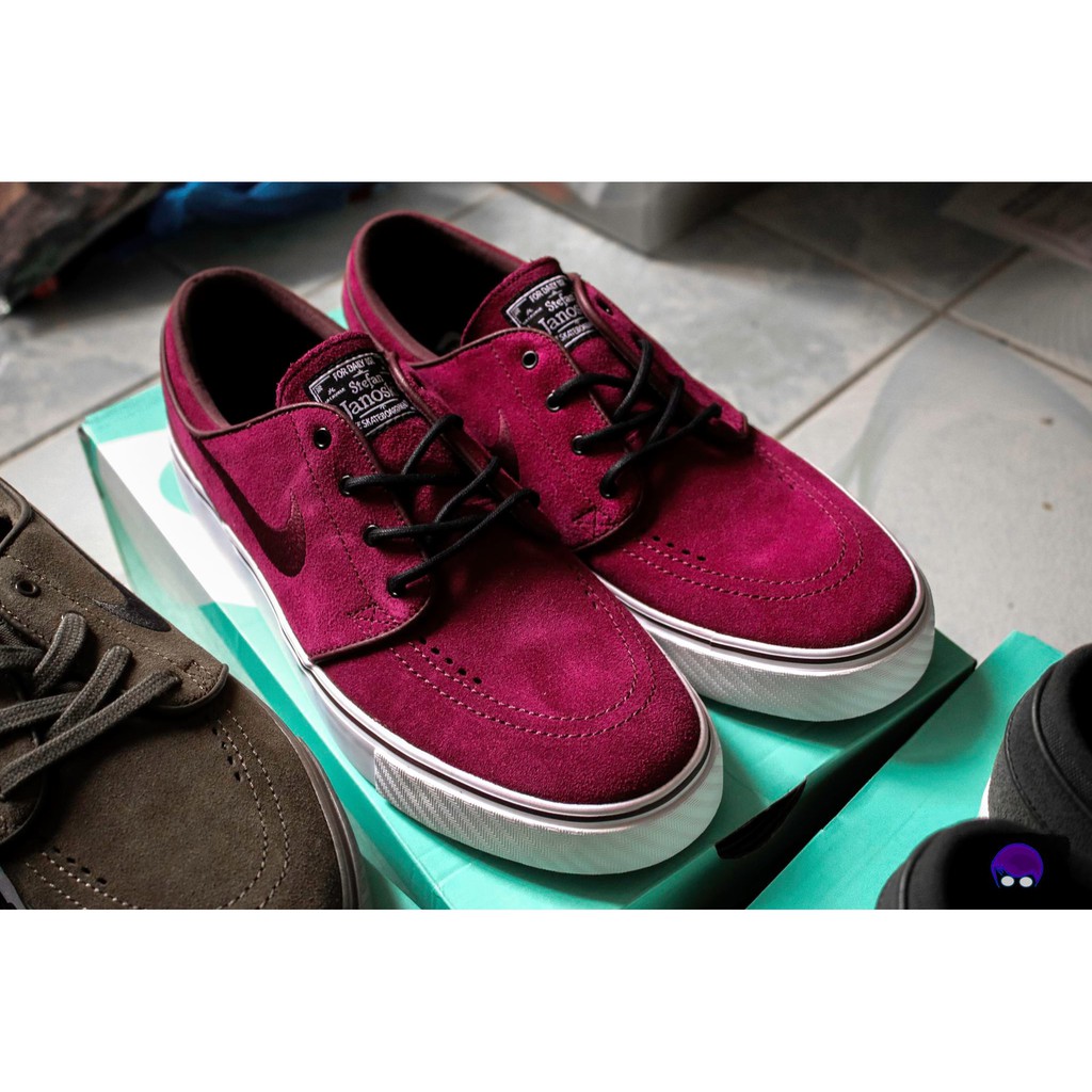 Nike sale janoski red