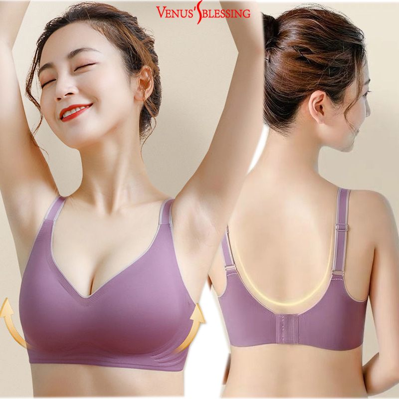 Japan no bra